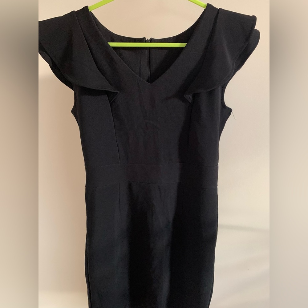 Women black elastic dress